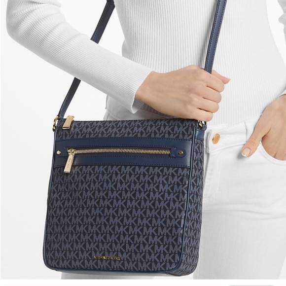 MICHAEL Kors Logo Jet Set Charm Large North South Crossbody, purse, bag - Picture 1 of 13